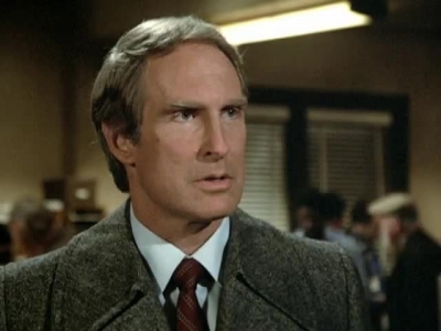 HILL_STREET_BLUES_-_E3X14_MOON_OVER_URANUS_340.jpg