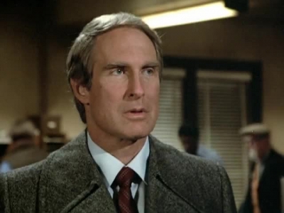 HILL_STREET_BLUES_-_E3X14_MOON_OVER_URANUS_341.jpg