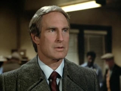 HILL_STREET_BLUES_-_E3X14_MOON_OVER_URANUS_344.jpg