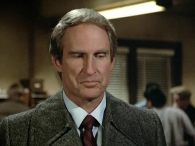 HILL_STREET_BLUES_-_E3X14_MOON_OVER_URANUS_364.jpg