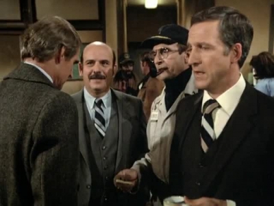 HILL_STREET_BLUES_-_E3X14_MOON_OVER_URANUS_401.jpg