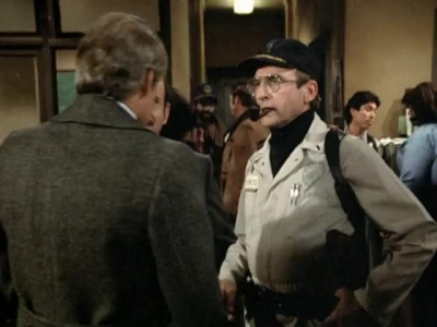 HILL_STREET_BLUES_-_E3X14_MOON_OVER_URANUS_414.jpg