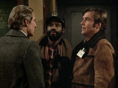 HILL_STREET_BLUES_-_E3X14_MOON_OVER_URANUS_435.jpg