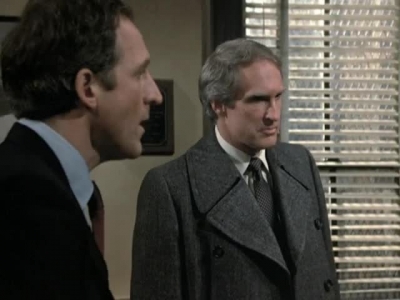 HILL_STREET_BLUES_-_E3X15_MOON_OVER_URANUS_THE_SEQUEL_100.jpg