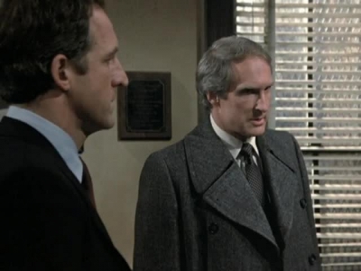 HILL_STREET_BLUES_-_E3X15_MOON_OVER_URANUS_THE_SEQUEL_117.jpg