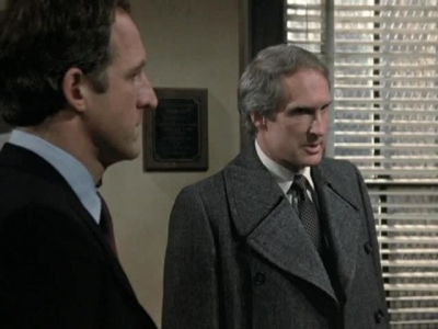 HILL_STREET_BLUES_-_E3X15_MOON_OVER_URANUS_THE_SEQUEL_118.jpg