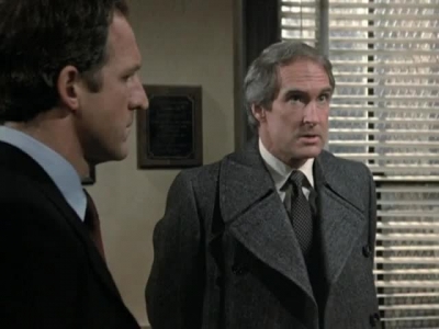 HILL_STREET_BLUES_-_E3X15_MOON_OVER_URANUS_THE_SEQUEL_150.jpg