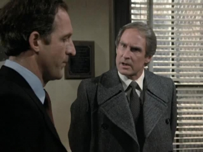 HILL_STREET_BLUES_-_E3X15_MOON_OVER_URANUS_THE_SEQUEL_178.jpg