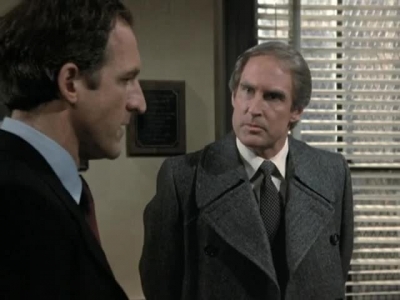 HILL_STREET_BLUES_-_E3X15_MOON_OVER_URANUS_THE_SEQUEL_183.jpg