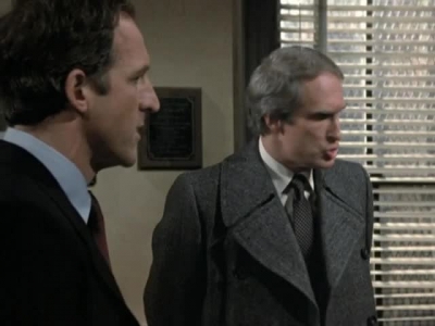 HILL_STREET_BLUES_-_E3X15_MOON_OVER_URANUS_THE_SEQUEL_190.jpg