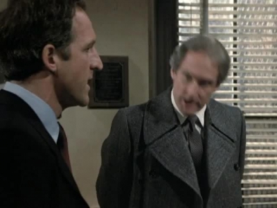 HILL_STREET_BLUES_-_E3X15_MOON_OVER_URANUS_THE_SEQUEL_193.jpg