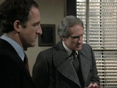 HILL_STREET_BLUES_-_E3X15_MOON_OVER_URANUS_THE_SEQUEL_227.jpg