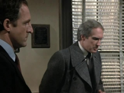 HILL_STREET_BLUES_-_E3X15_MOON_OVER_URANUS_THE_SEQUEL_254.jpg
