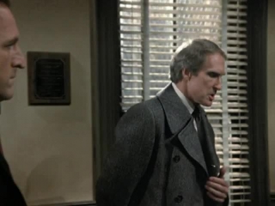 HILL_STREET_BLUES_-_E3X15_MOON_OVER_URANUS_THE_SEQUEL_256.jpg