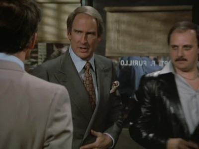 HILL_STREET_BLUES_-_E3X22_A_HILL_OF_BEANS_380.jpg
