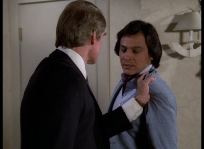 DYNASTY_-_E4X13_THE_RING_220.jpg
