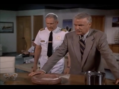 MURDER_SHE_WROTE_-_E9X20_SHIP_OF_THIEVES_580.jpg