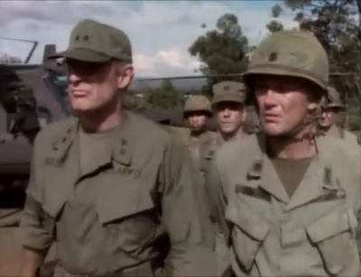 TOUR_OF_DUTY_-_E1X17_BLOOD_BROTHERS_111.jpg