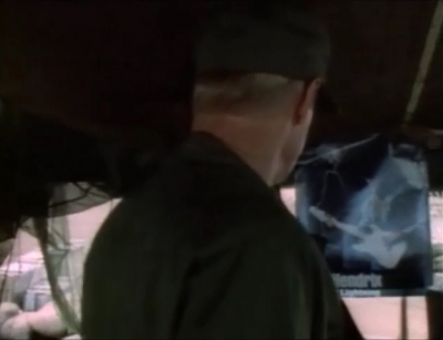 TOUR_OF_DUTY_-_E1X17_BLOOD_BROTHERS_401.jpg
