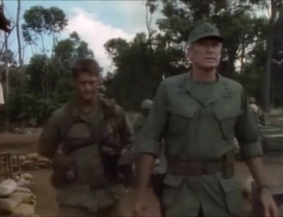 TOUR_OF_DUTY_-_E1X17_BLOOD_BROTHERS_445.jpg
