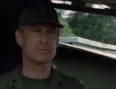 TOUR_OF_DUTY_-_E1X17_BLOOD_BROTHERS_595.jpg