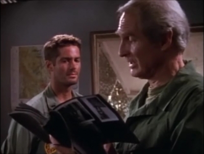 TOUR_OF_DUTY_-__E3X09_I_AM_WHAT_I_AM__0867.jpg
