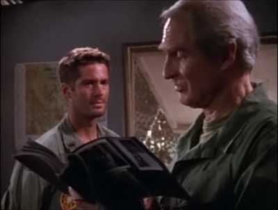 TOUR_OF_DUTY_-__E3X09_I_AM_WHAT_I_AM__0870.jpg