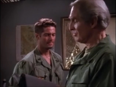 TOUR_OF_DUTY_-__E3X09_I_AM_WHAT_I_AM__0915.jpg