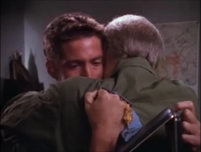 TOUR_OF_DUTY_-__E3X09_I_AM_WHAT_I_AM__1080.jpg
