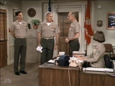 MJOR_DAD_-_E3X01_THE_SHUTDOWN_048.jpg