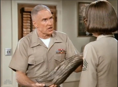 MAJOR_DAD_-_E3X02_MJOR_MOONLIGHTING_115.jpg