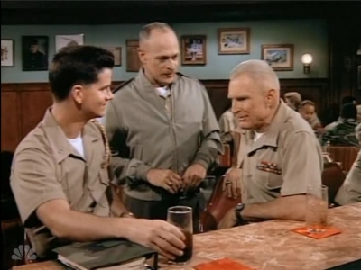 MAJOR_DAD_-_E3X03_POLLYS_PEN_PAL_098.jpg