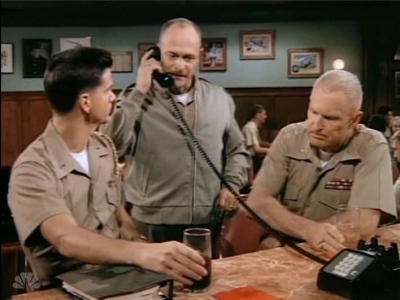 MAJOR_DAD_-_E3X03_POLLYS_PEN_PAL_123.jpg