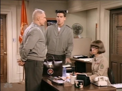 MAJOR_DAD_-_E3X03_POLLYS_PEN_PAL_285.jpg
