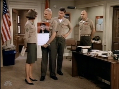MAJOR_DAD_-_E3X04_A_FEW_GOOD_MEN_016.jpg