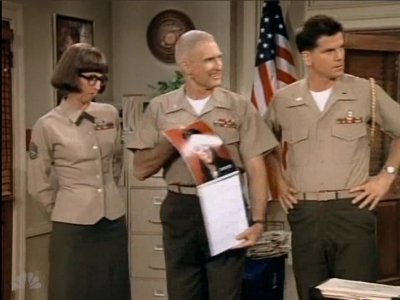 MAJOR_DAD_-_E3X04_A_FEW_GOOD_MEN_023.jpg