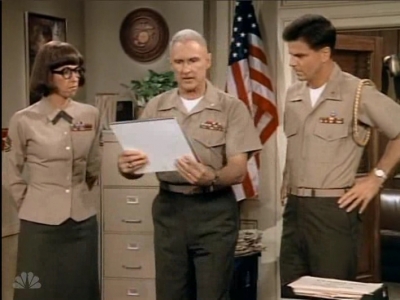 MAJOR_DAD_-_E3X04_A_FEW_GOOD_MEN_032.jpg