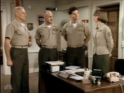 MAJOR_DAD_-_E3X04_A_FEW_GOOD_MEN_152.jpg