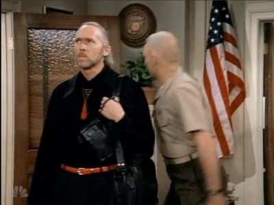 MAJOR_DAD_-_E3X04_A_FEW_GOOD_MEN_182.jpg