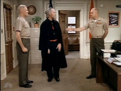MAJOR_DAD_-_E3X04_A_FEW_GOOD_MEN_208.jpg