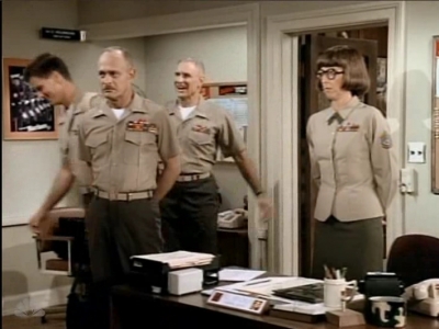 MAJOR_DAD_-_E3X04_A_FEW_GOOD_MEN_228.jpg