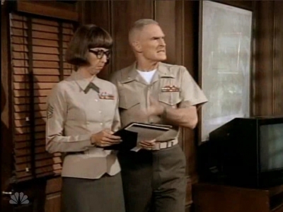 MAJOR_DAD_-_E3X04_A_FEW_GOOD_MEN_270.jpg