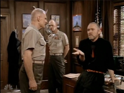 MAJOR_DAD_-_E3X04_A_FEW_GOOD_MEN_280.jpg