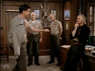 MAJOR_DAD_-_E3X04_A_FEW_GOOD_MEN_289.jpg