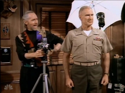 MAJOR_DAD_-_E3X04_A_FEW_GOOD_MEN_359.jpg