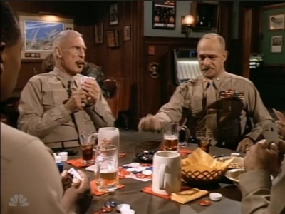 MAJOR_DAD_-_E3X05_POKER_NIGHT_158.jpg