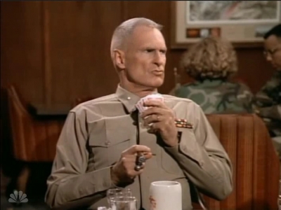 MAJOR_DAD_-_E3X05_POKER_NIGHT_177.jpg