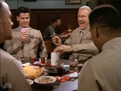 MAJOR_DAD_-_E3X05_POKER_NIGHT_195.jpg