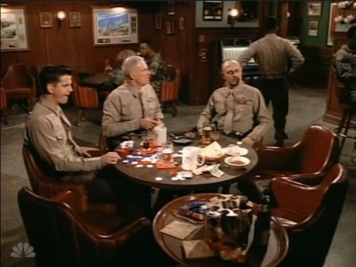 MAJOR_DAD_-_E3X05_POKER_NIGHT_246.jpg