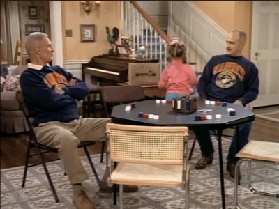 MAJOR_DAD_-_E3X05_POKER_NIGHT_374.jpg